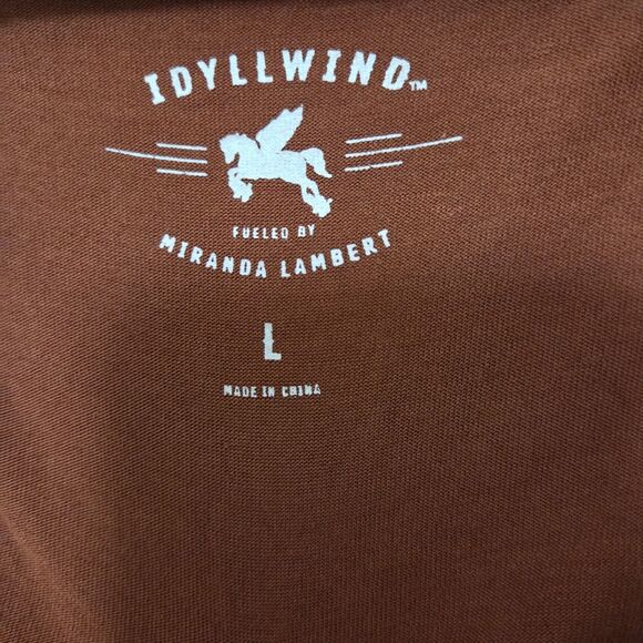 Idyllwild by Miranda Lambert Cowgirl Twist Front & Fringe Tank Top Rust Large - Picture 3 of 6